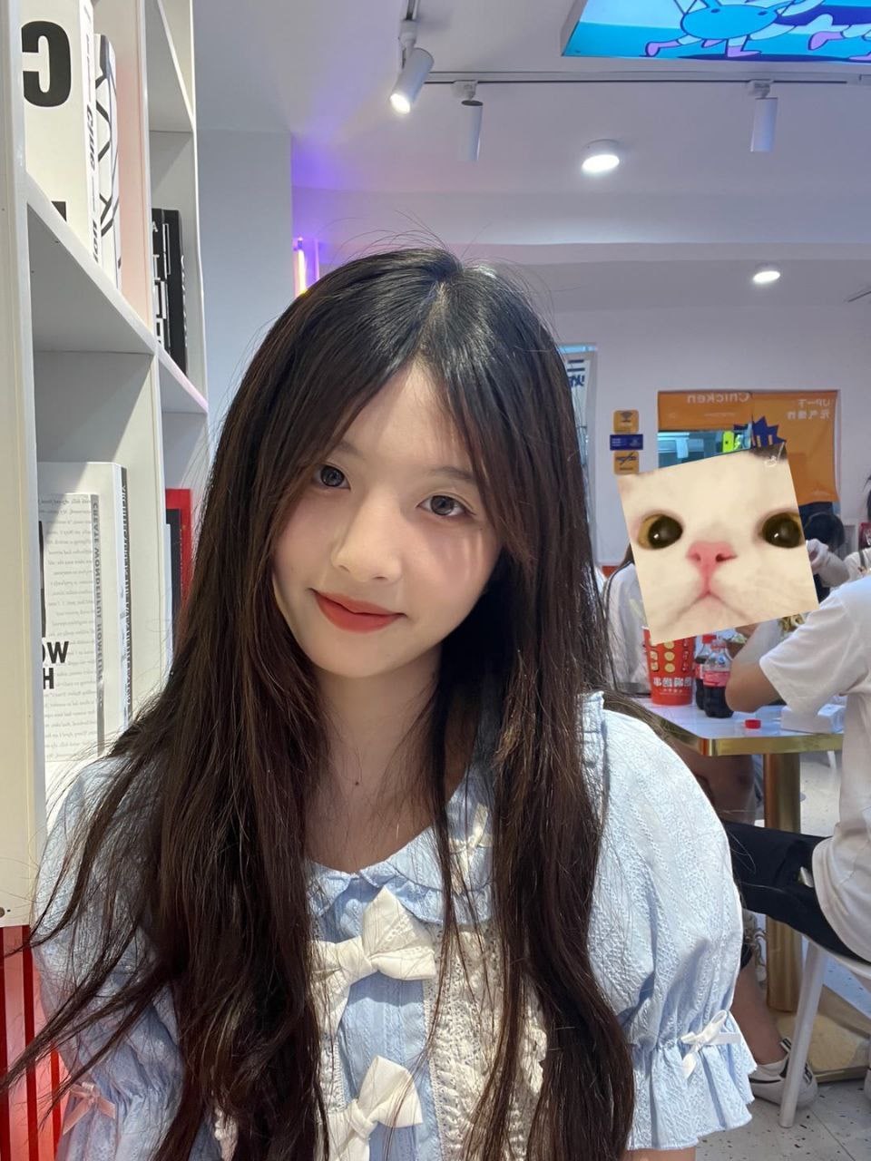 風情艷主調教變態(tài)女富豪在線觀看